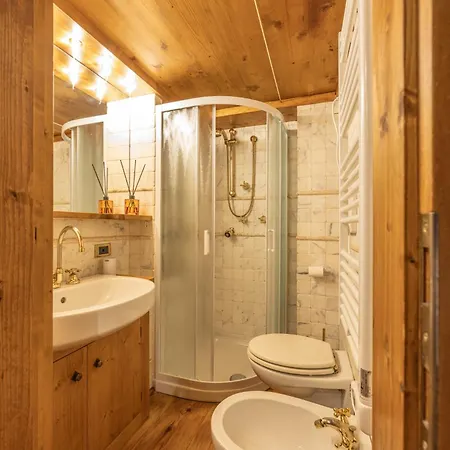 Chiara Home, In Centro A Cortina D Ampezzo * Κορτίνα Ντ' Αμπέτσο