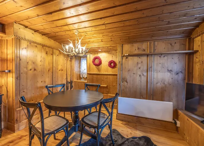 דירה Chiara Home, In Centro A Cortina D Ampezzo *