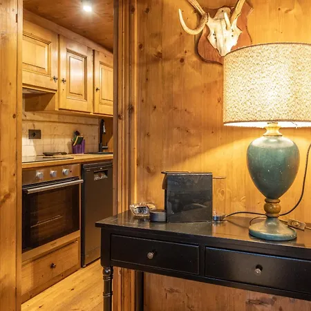 Chiara Home, In Centro A Cortina D Ampezzo Apartmán